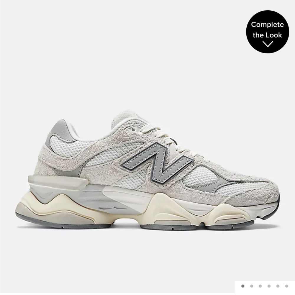 New Balance 9060 Gray/White Sneakers, Men’s Size 10, Women’s 11.5